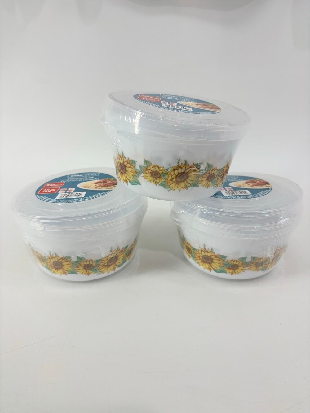 Surefresh Sunflower plastic Containers & Lids 2.27 Cups 18.2 fl oz Yellow Flower